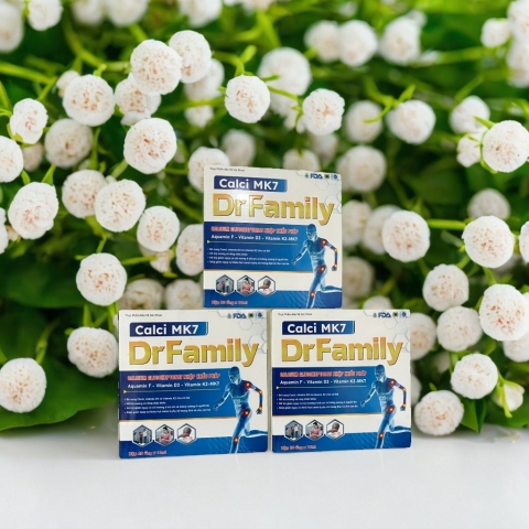 Calci MK7 Dr.Family - giảm nguy cơ còi xương ở trẻ em và loãng xương ở người lớn
